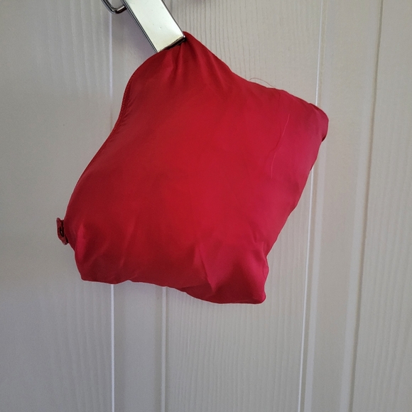 Vintage ? Womans fold up XL L.L.Bean windbreaker - Picture 5 of 5